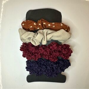 Multi-set of Scrunchies